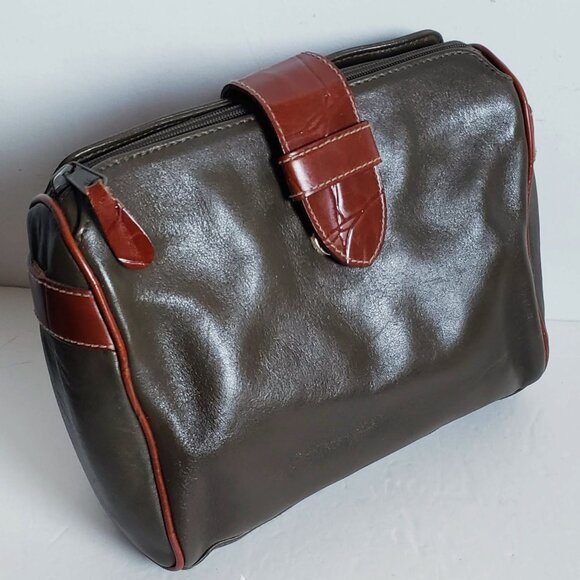 Vintage Olive Genuine Leather Organizer Travel Toiletry Bag Case VALERIE STEVENS - Picture 1 of 11